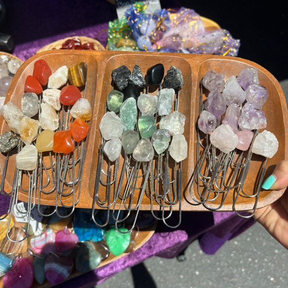 Handmade Crystal Bookmark- Large Paperclip - Picture 2 of 2